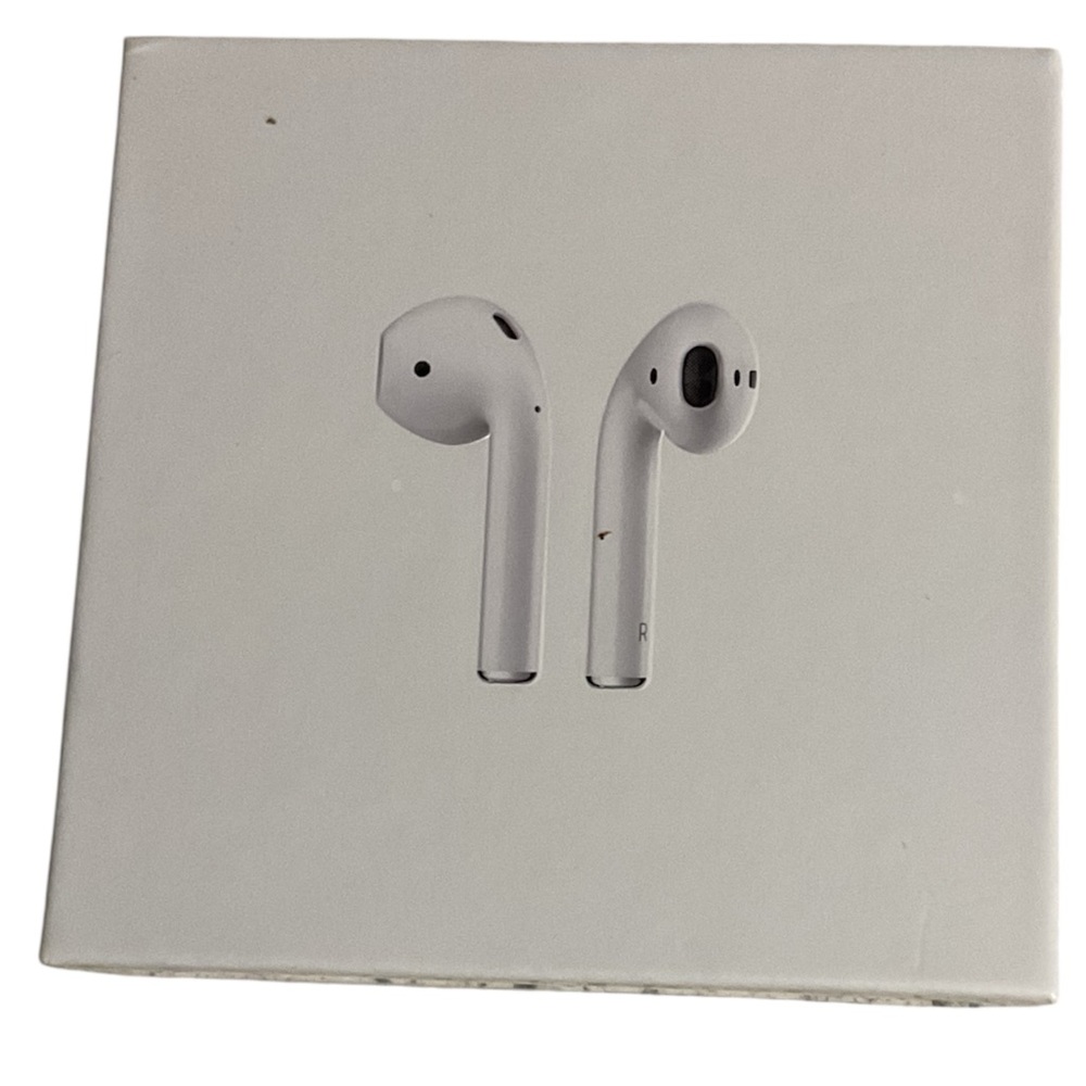Apple AirPods with White Finish